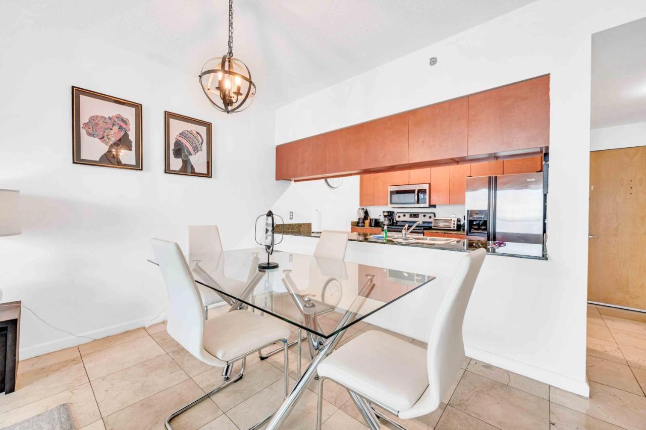 Appartement Modern 1 Bed In The Heart Of Brickell With Free Parking à Miami Extérieur photo