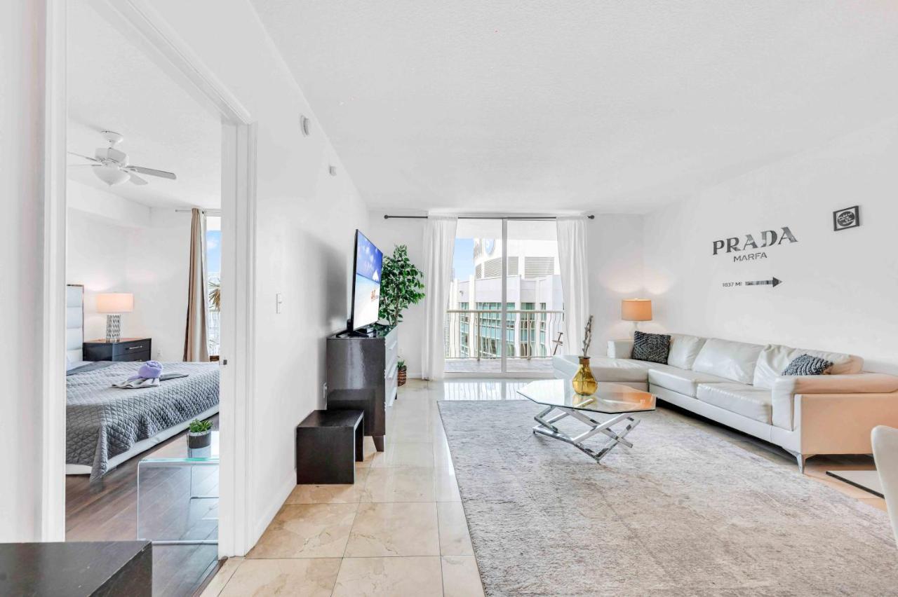 Appartement Modern 1 Bed In The Heart Of Brickell With Free Parking à Miami Extérieur photo