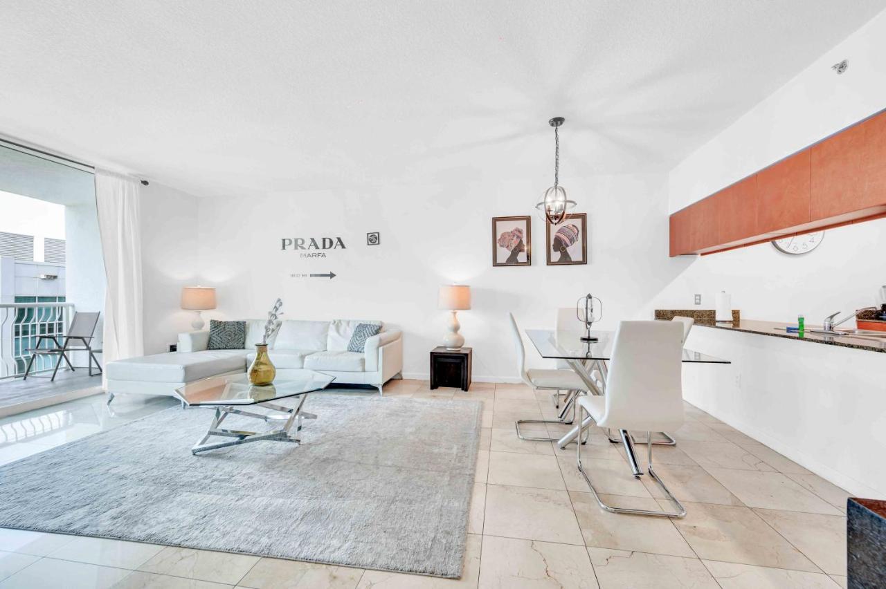 Appartement Modern 1 Bed In The Heart Of Brickell With Free Parking à Miami Extérieur photo